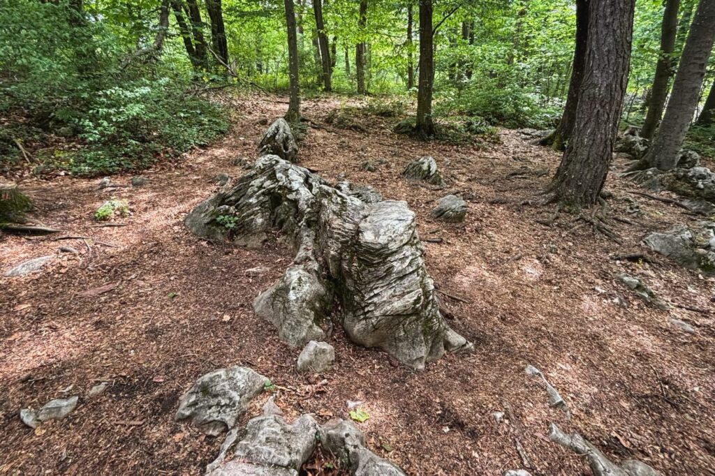 Gyógyító kövek és hegyi nyugalom Bükkszentkereszten