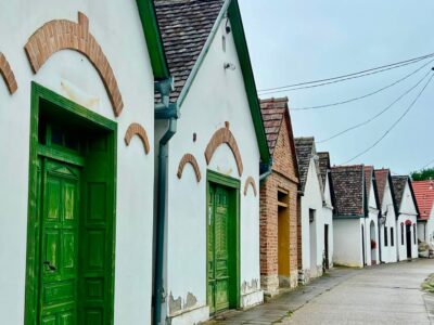 Villánykövesd pincesora – sváb örökség a Villányi borvidéken
