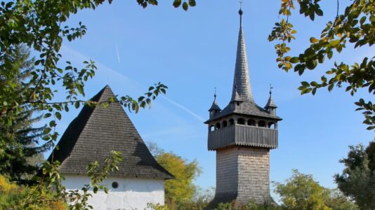 Szentendrei Nyitott Templomok Hétvégéje a Skanzenben 2026