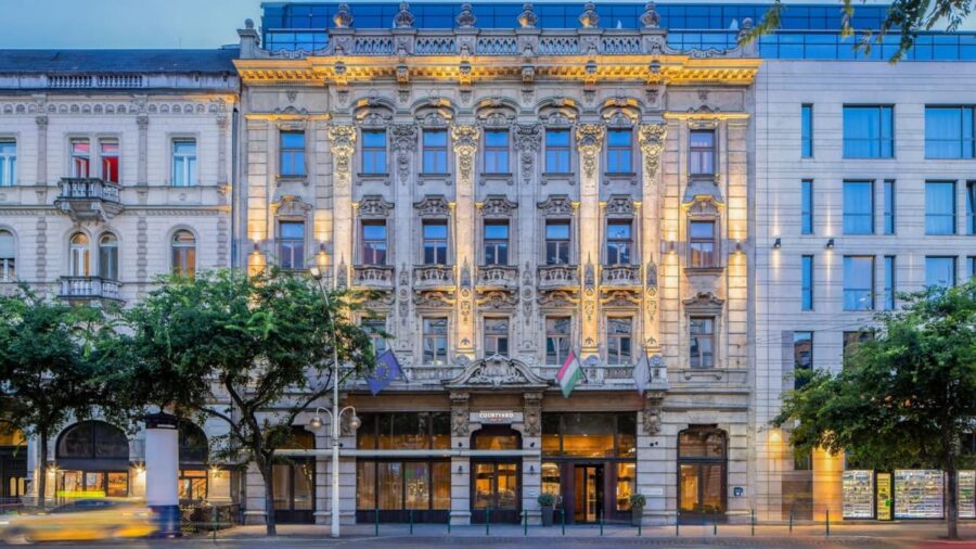 SZÁLLODÁK ÉJSZAKÁJA 2026: Courtyard by Marriott Budapest City Center