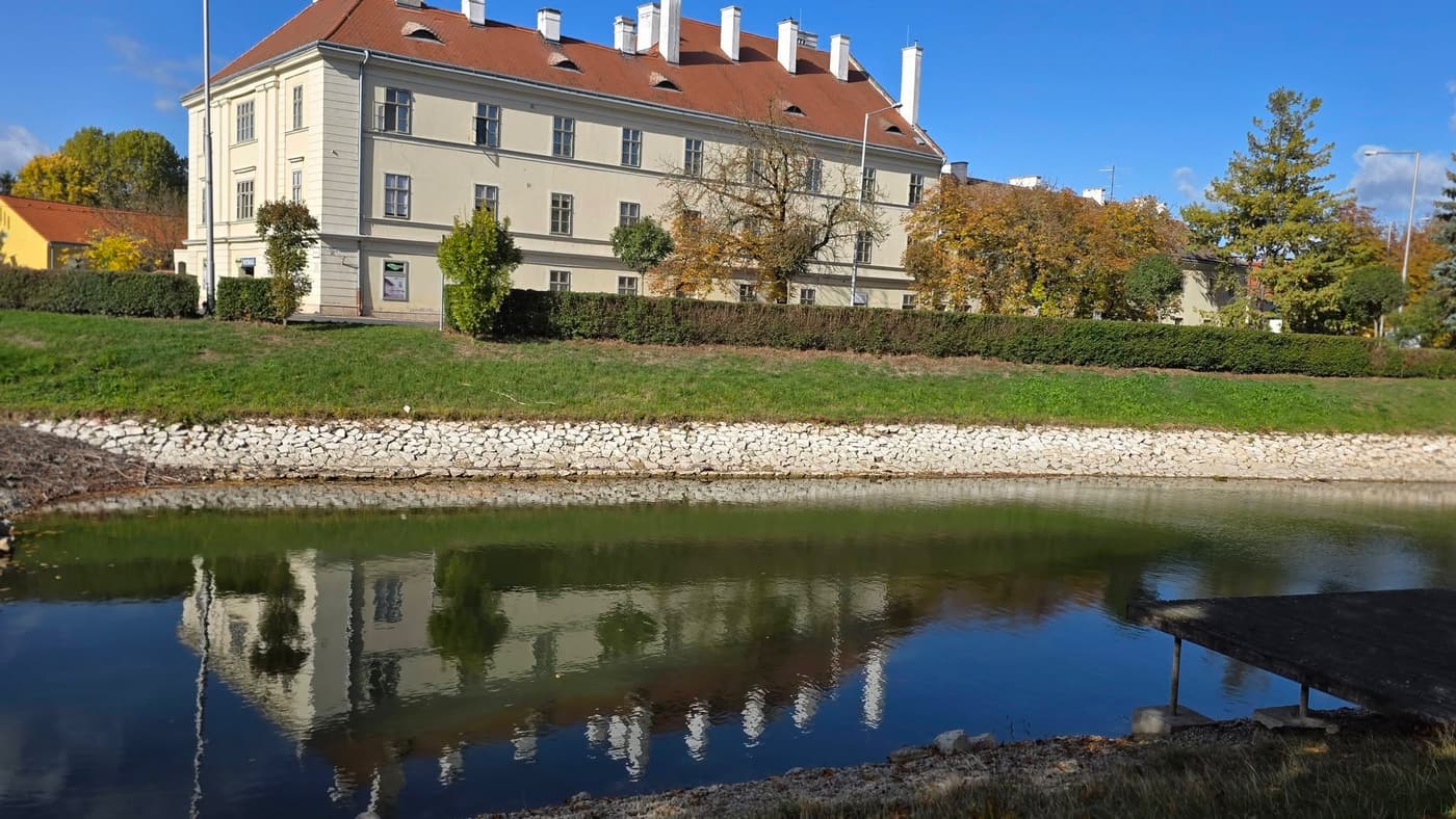 Mosonmagyaróvár Vár-tava – Vízparti séta a történelmi vár mellett