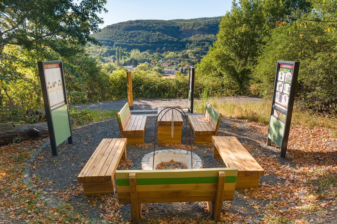 Salgótól Somoskőig megújult a Petőfi sétány, a két várnál is fejlesztettek