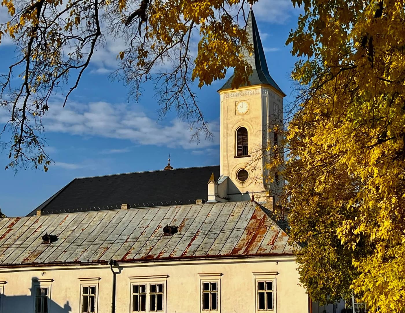 Tolcsva – kastélyok, történelmi pincék és évszázados emlékek Tokaj-Hegyalján