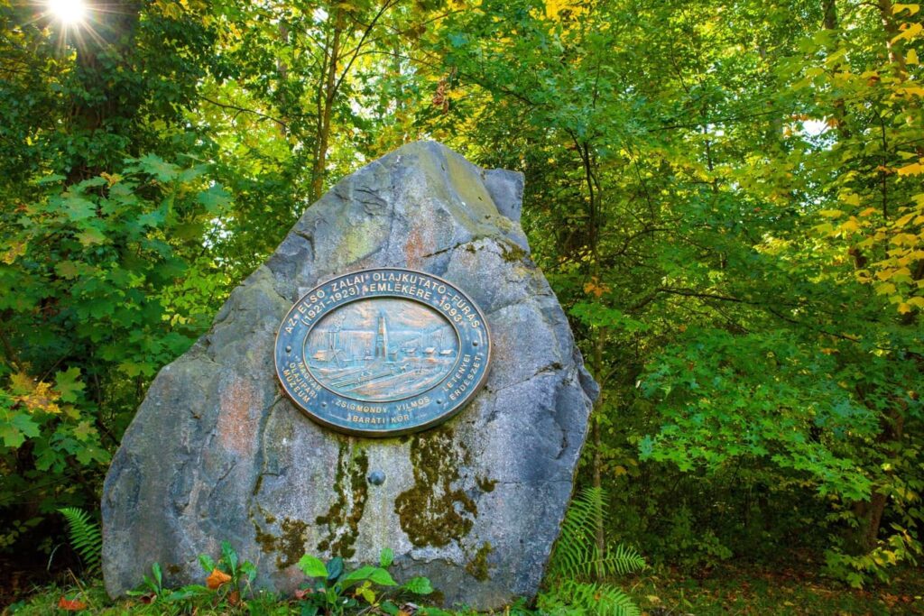 Őszi színek a Zalai-dombságban: a Kistolmácsi-tó és a Budafai Arborétum